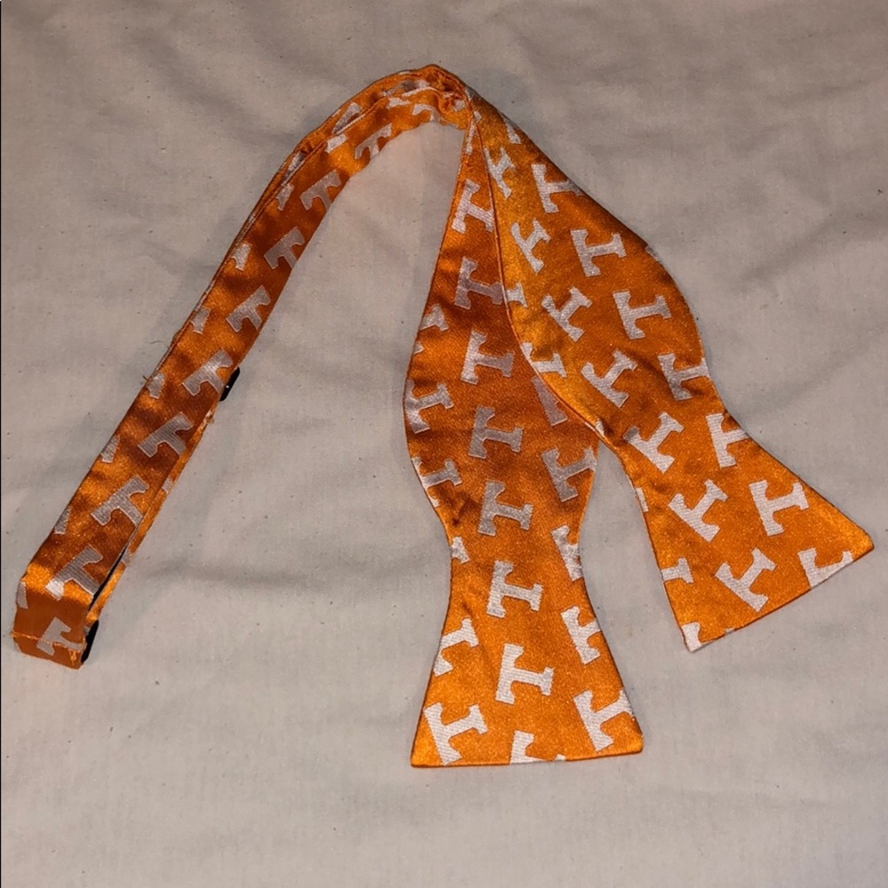 Varsity Vests “Power T” Bow Tie